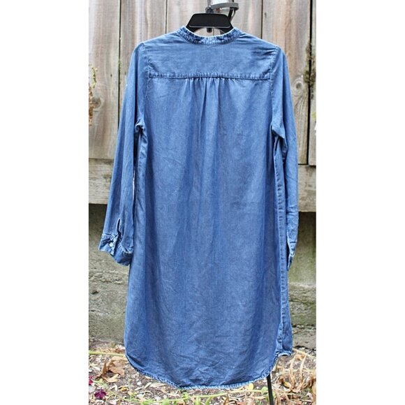 Amour Vert - Kari Chambray Shirtdress in 100% Sustainable Tencel, Med - Picture 13 of 13